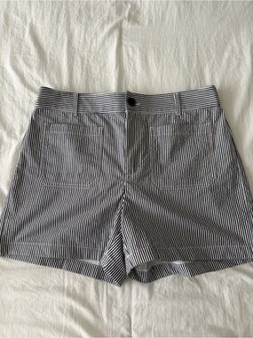 LOFT Black and White Striped High Waist Women's Shorts. New w tags!